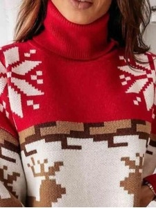 Women's contrasting Christmas turtleneck sweater