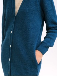 Women's elegant knitted sweater