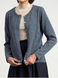 Women's gray woven wool sweater