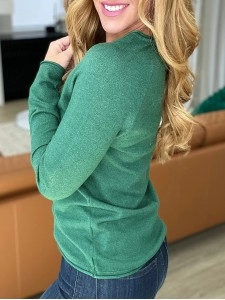 Women's simple solid color crew neck sweater